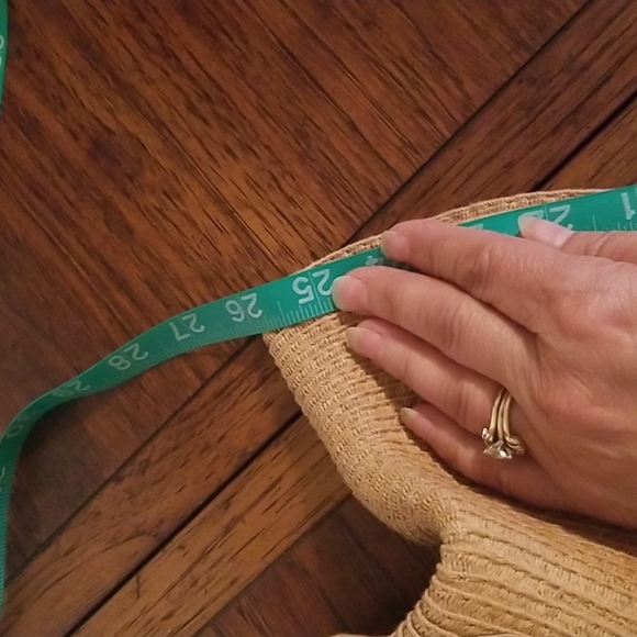 Old Navy Women’s Foldable Travel Wide Brim Hat - Picture 7 of 7